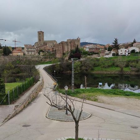 Апартаменти Puente Viejo De Buitrago Casa Fresno Буїтраго-дель-Лосоя Екстер'єр фото